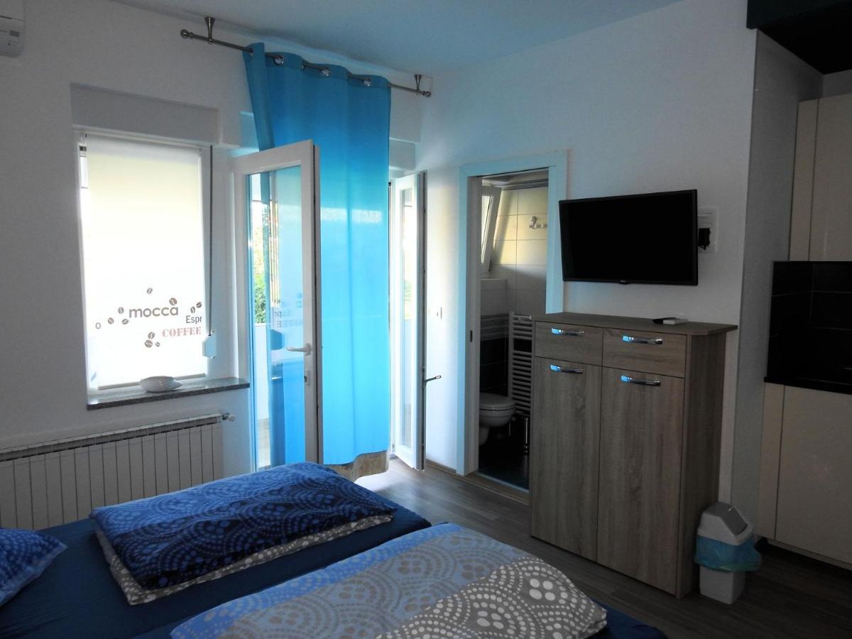 Pobegi Apartmaji Sobe Zvezda מראה חיצוני תמונה