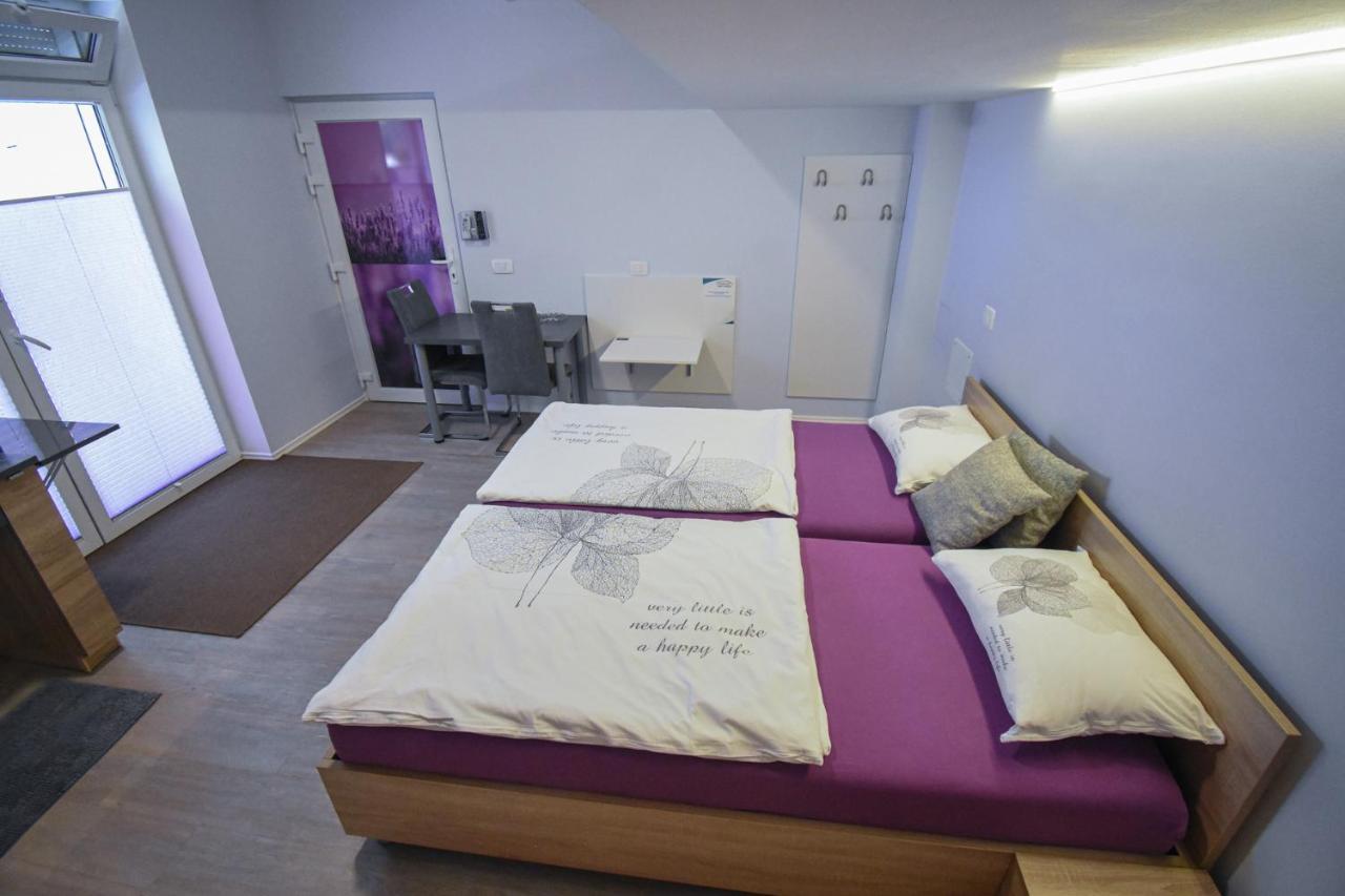 Pobegi Apartmaji Sobe Zvezda מראה חיצוני תמונה