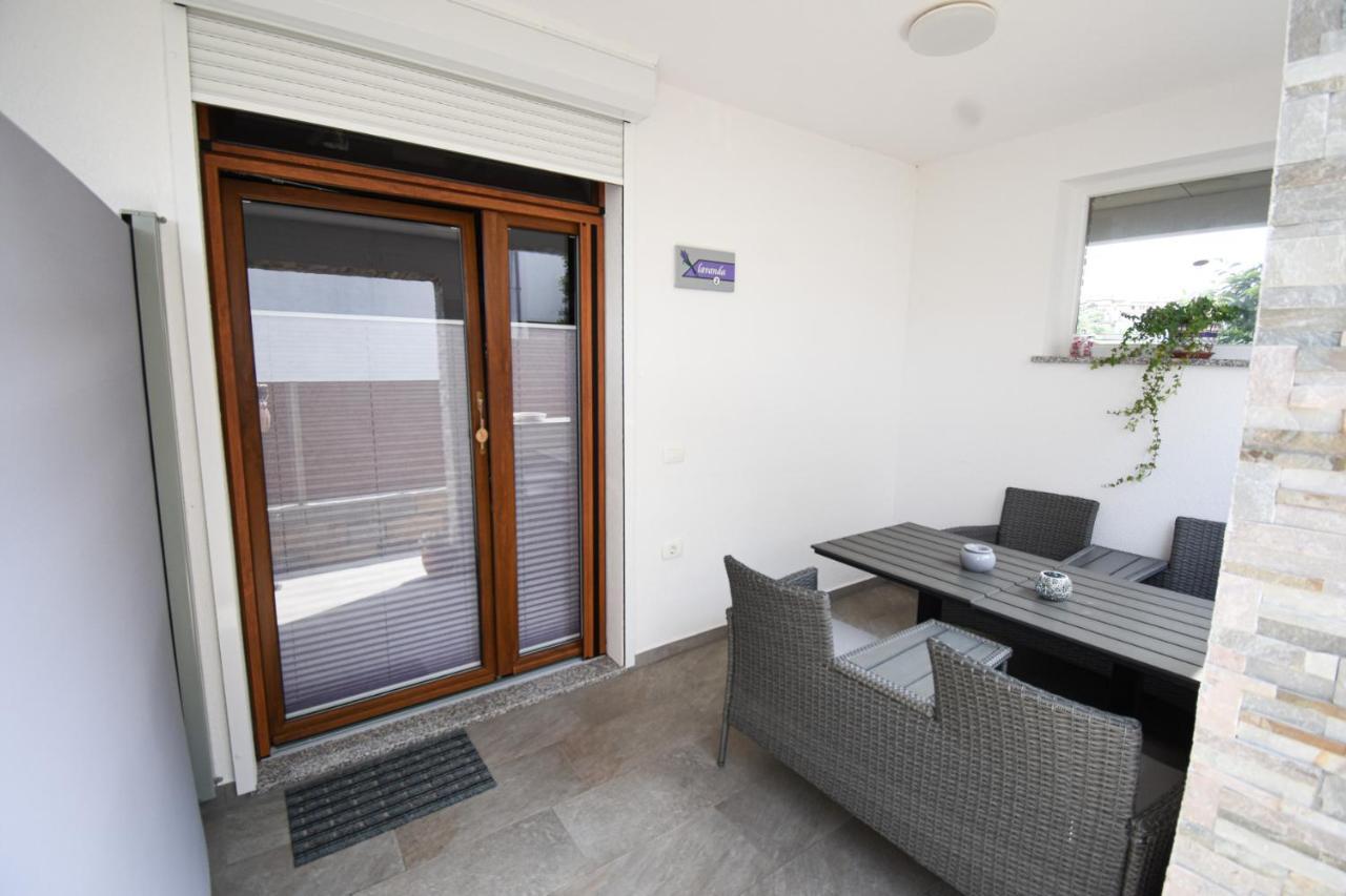 Pobegi Apartmaji Sobe Zvezda מראה חיצוני תמונה